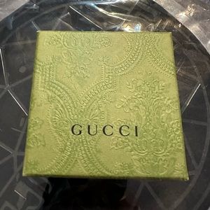 Authentic GUCCI silver ring NWT